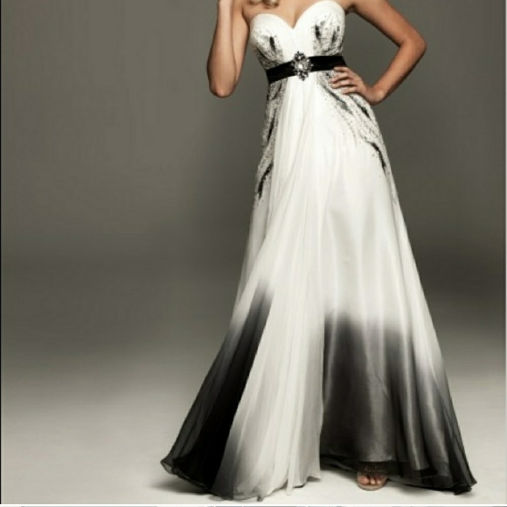 Stunning evening gown Prom